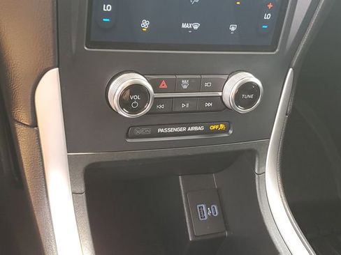 Used 2024 Ford Edge SE AWD/4WD image 20