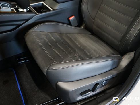 Used 2025 Mitsubishi Outlander SE image 14