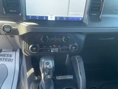 Used 2024 Ford Bronco Big Bend AWD/4WD image 23