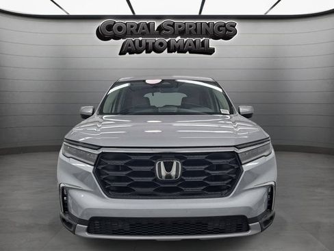 Certified 2024 Honda Pilot EX-L image 2