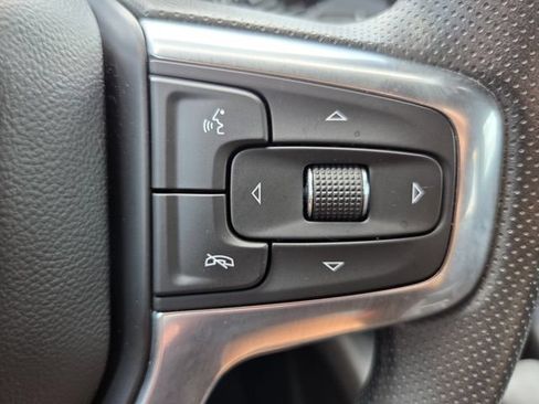 Used 2022 Chevrolet Blazer LT FWD image 23