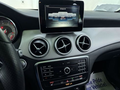 Used 2016 Mercedes-Benz CLA 250 4MATIC image 19