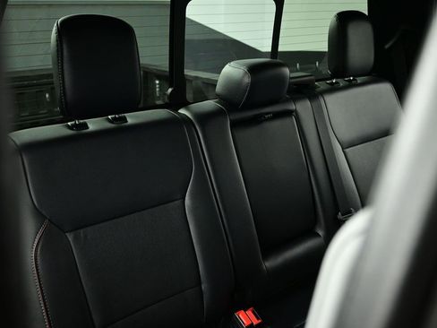 Used 2023 Ford F250 Lariat w/ Sport Appearance Package image 33