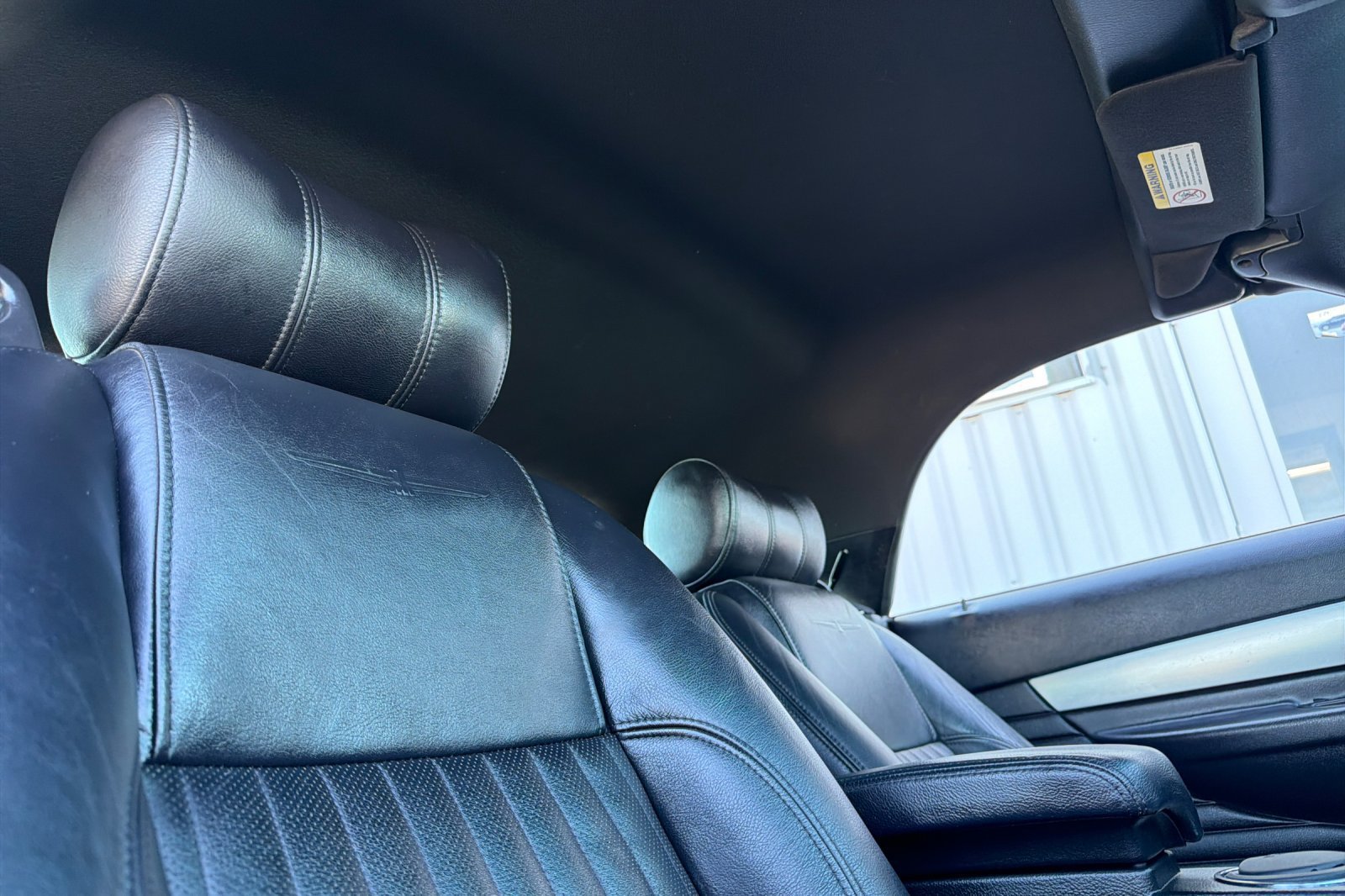 Used 2005 Ford Thunderbird RWD image 12