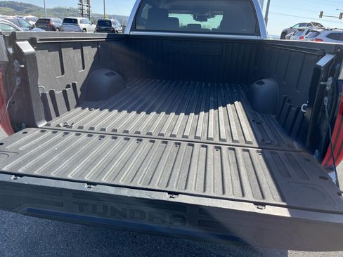 Used 2023 Toyota Tundra SR5 w/ SR5 Convenience Package AWD/4WD image 5