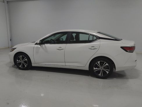 Used 2023 Nissan Sentra SV FWD image 3