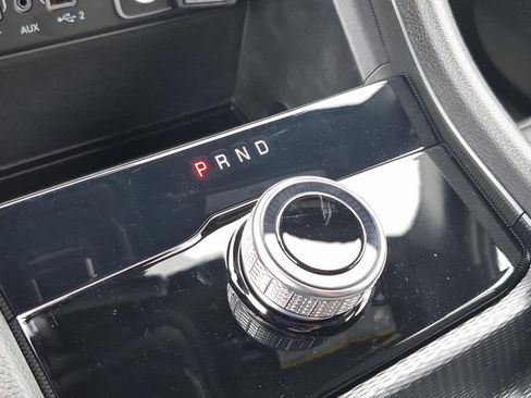 New 2026 Jeep Grand Cherokee L Limited RWD image 31