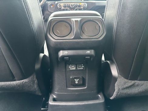 Used 2023 Jeep Wrangler Unlimited Sahara w/ Cold Weather Group image 13