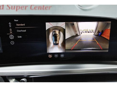 Used 2024 Cadillac Lyriq Sport RWD image 27