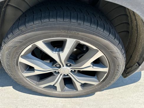 Used 2020 Hyundai Palisade SEL w/ Premium Package FWD image 11