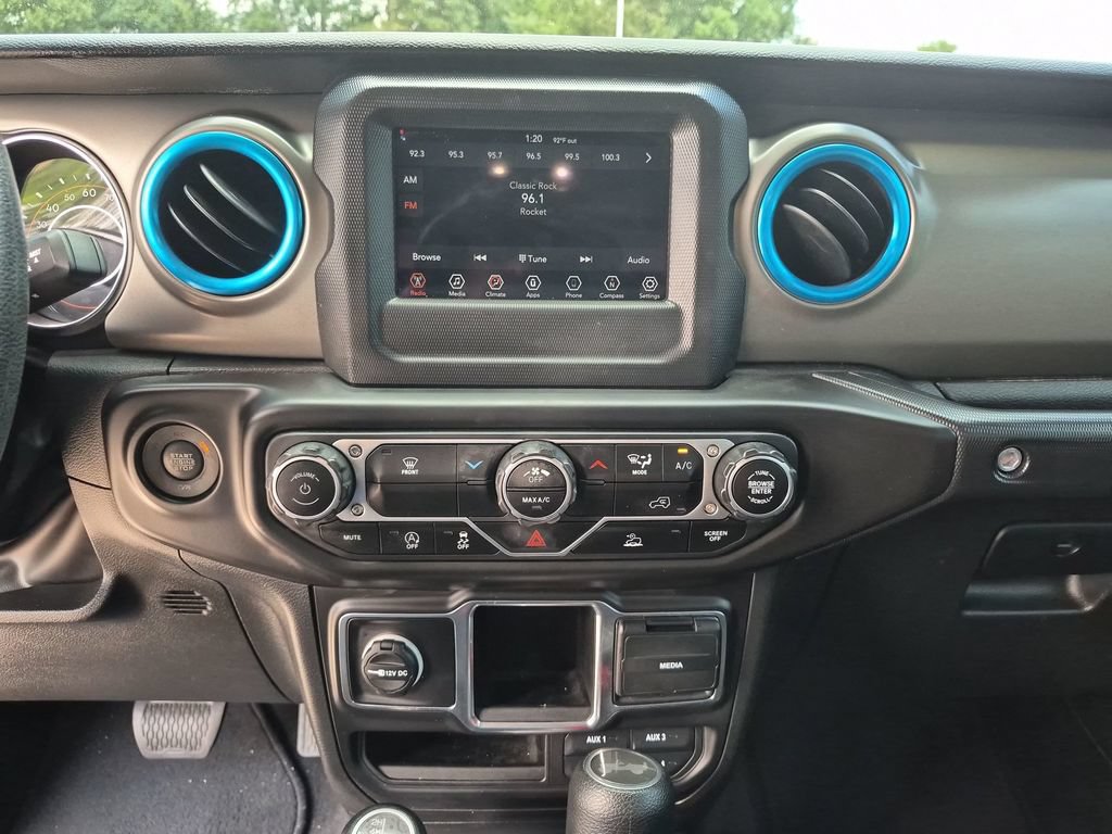 Used 2022 Jeep Wrangler Unlimited Sport AWD/4WD image 36
