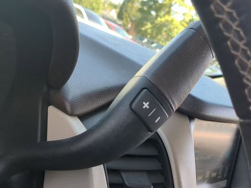 Used 2017 GMC Yukon Denali w/ Open Road Package image 36