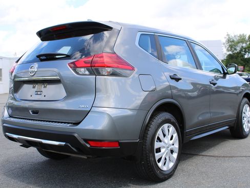 Used 2017 Nissan Rogue S AWD/4WD image 10