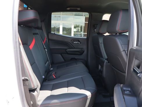 New 2025 Chevrolet Colorado Z71 w/ Technology Package image 46