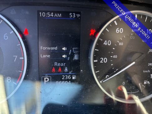 Used 2020 Nissan Sentra S image 6