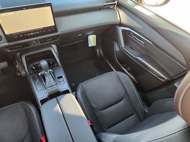 New 2026 MAZDA CX-5 Preferred AWD/4WD image 12