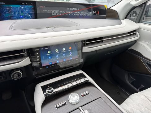 New 2026 Lincoln Navigator L Black Label AWD/4WD image 28