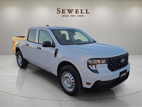 New 2025 Ford Maverick XL image 6