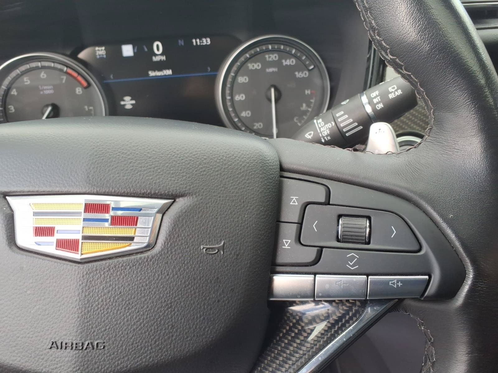 Used 2024 Cadillac XT6 Sport w/ Technology Package AWD/4WD image 28