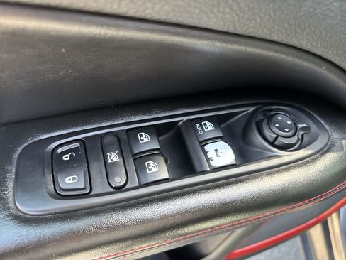 Used 2019 Jeep Compass Trailhawk AWD/4WD image 8
