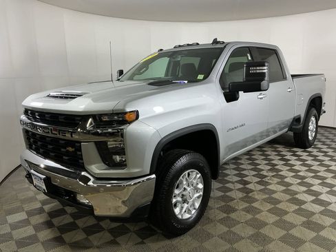 Used 2020 Chevrolet Silverado 2500 LT w/ All Star Edition image 4