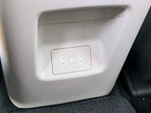 New 2026 Hyundai Tucson Limited image 14