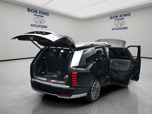 New 2026 Hyundai Palisade Calligraphy FWD image 26
