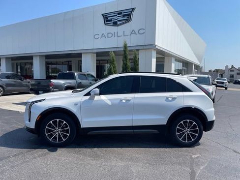 Used 2024 Cadillac XT4 Sport w/ Cold Weather Package FWD image 2