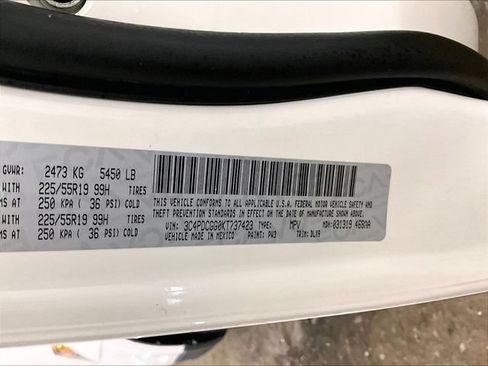Used 2019 Dodge Journey Crossroad FWD image 34