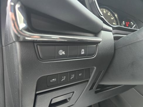 Used 2025 MAZDA MAZDA3 s image 17
