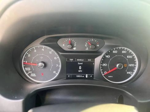 Used 2018 GMC Terrain SLE w/ Driver Convenience Package FWD image 14