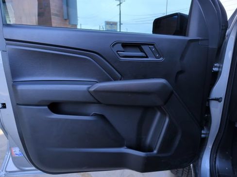 Used 2026 Chevrolet Colorado Trail Boss AWD/4WD image 16