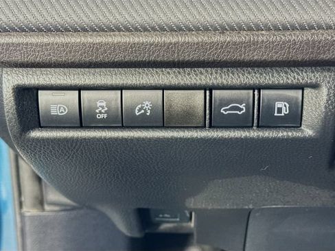 Certified 2025 Toyota Camry SE FWD image 11