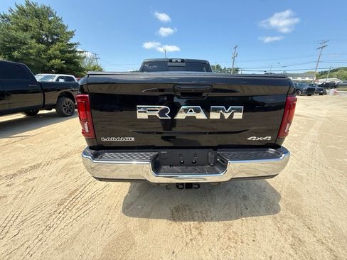 New 2026 RAM 2500 Laramie AWD/4WD image 4