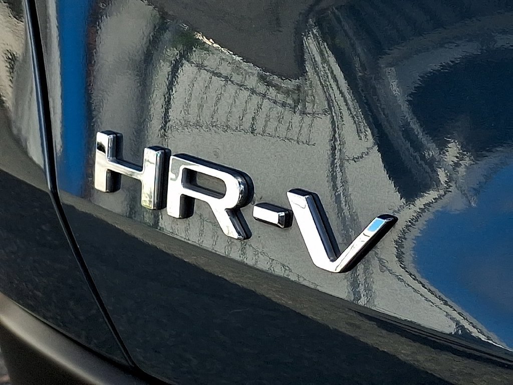Used 2023 Honda HR-V LX image 34