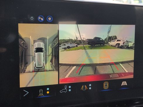 New 2027 Chevrolet Equinox RS w/ Safety and Technology Package AWD/4WD image 18