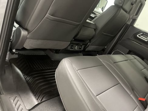 Used 2026 Chevrolet Silverado 3500 LTZ image 17