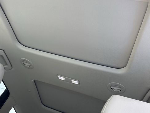 Used 2023 Buick Enclave Essence w/ Experience Buick Package image 14