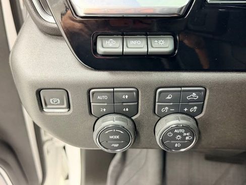 Certified 2024 Chevrolet Silverado 1500 High Country image 20