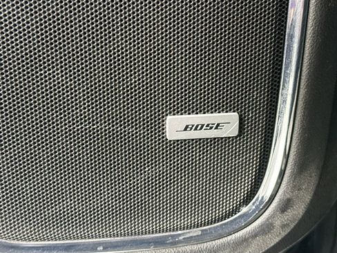 Used 2017 GMC Yukon SLT w/ Open Road Package image 19