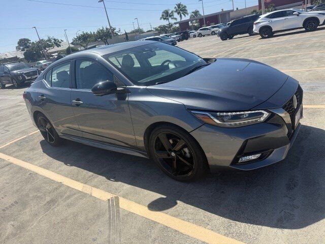 Used 2021 Nissan Sentra SR w/ SR Premium Package FWD image 7