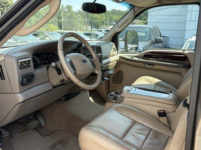 Used 2003 Ford Excursion Limited AWD/4WD image 8