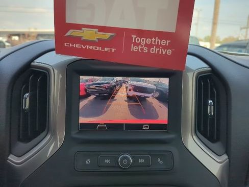 New 2026 Chevrolet Silverado 1500 Custom image 18