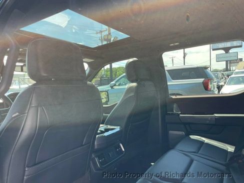 Used 2022 Ford F150 Lariat AWD/4WD image 17
