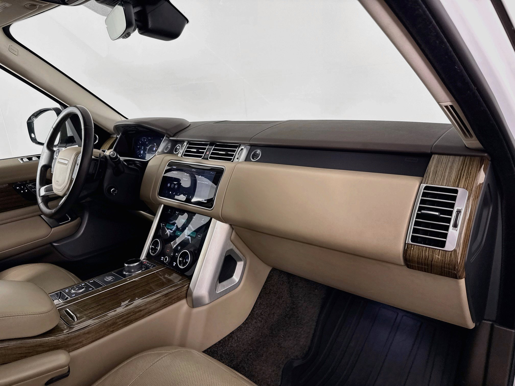 Used 2019 Land Rover Range Rover HSE AWD/4WD image 29