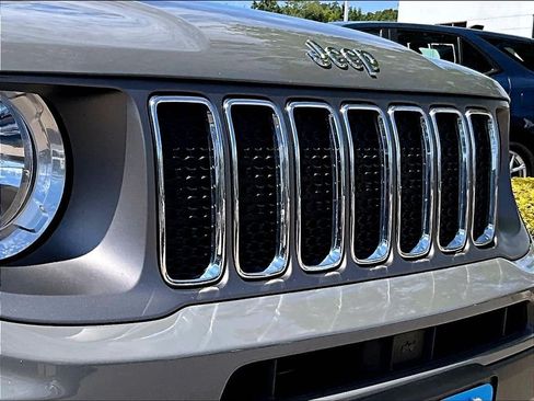 Used 2020 Jeep Renegade Limited AWD/4WD image 31