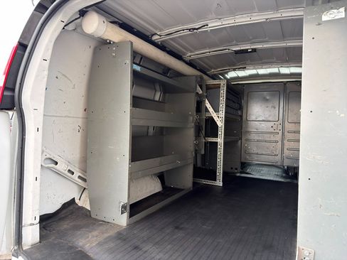 Used 2020 Chevrolet Express 2500 w/ Driver Convenience Package RWD image 32