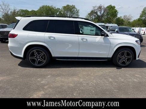 New 2026 Mercedes-Benz GLS 450 4MATIC image 6