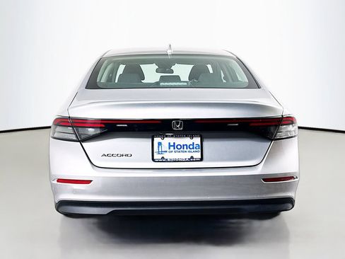 Used 2024 Honda Accord EX image 6