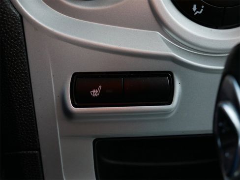 Used 2016 Ford Fiesta SE w/ Cold Weather Package image 26